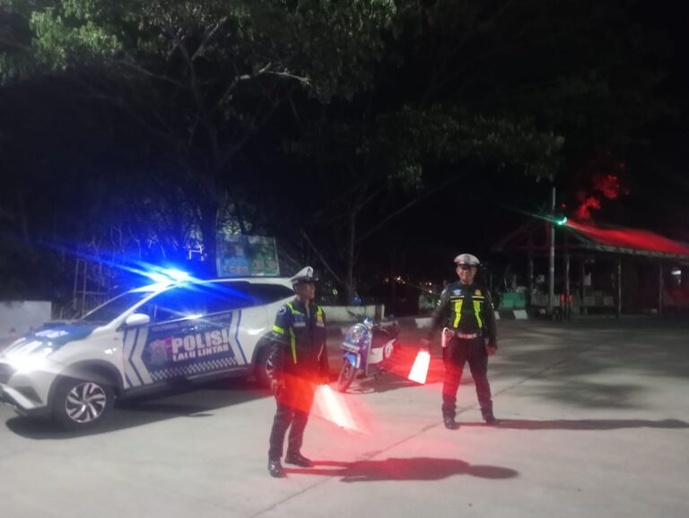 Patroli Biru Polres Jeneponto Sasar Titik Rawan Pelanggaran dan Lakalantas