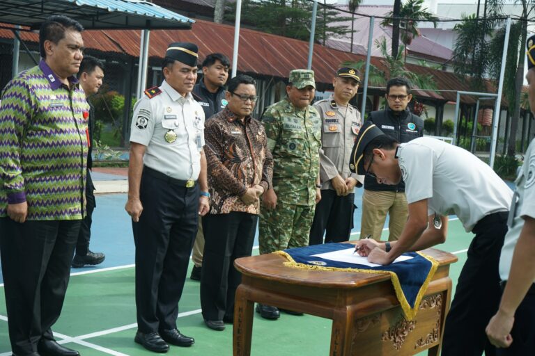 *Ikrar dan Aksi Nyata, Lapas Makassar Teguhkan Komitmen Berantas HP Ilegal, Narkoba dan Penipuan*