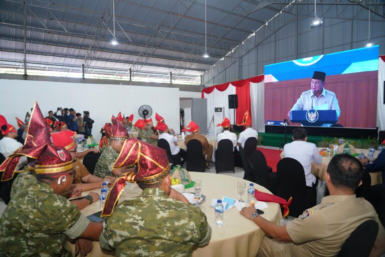 Ikuti Launching 1061 titik KDKMP, Pangdam XIV/Hasanuddin Yakini KDKMP Jadi Motor Penggerak Ekonomi Kerakyatan*