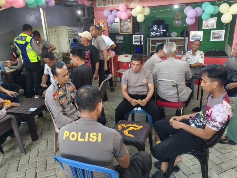 Semarak HUT Bhayangkara ke-80, Polres Gowa Gelar Lomba Domino Antar Bagian dan Satuan