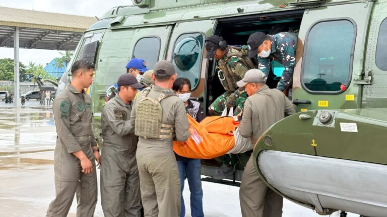 *Menkopolkam Kutuk Keras Pembakaran dan Pembunuhan Pilot AMA Air Oleh KKB Papua*