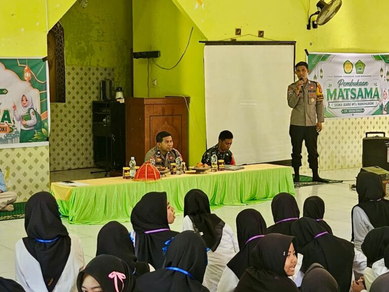 Bhabinkamtibmas dan Tiga Pilar Edukasi Ratusan Pelajar MTs Manongkoki, Perkuat Benteng Antinarkoba Sejak Dini