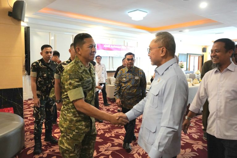 *Kasdam XIV/Hasanuddin Hadiri Seminar Nasional KDKMP, Perkuat Sinergi Pembangunan Ekonomi Desa*