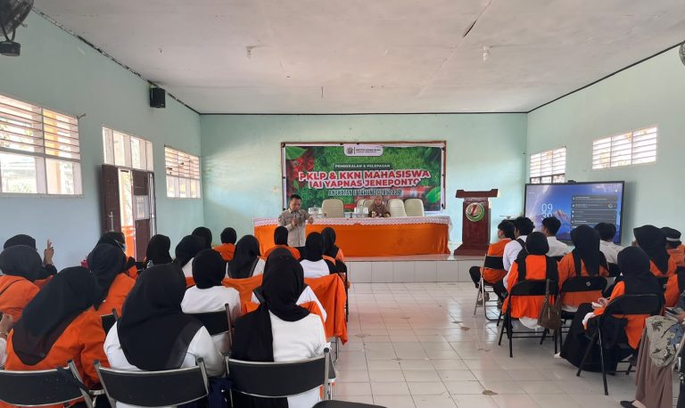 Hadirkan Kadis Dukcapil, IAI Yapnas Jeneponto Bekali Mahasiswa KKN Soal Etika Profesi dan Layanan Inklusif