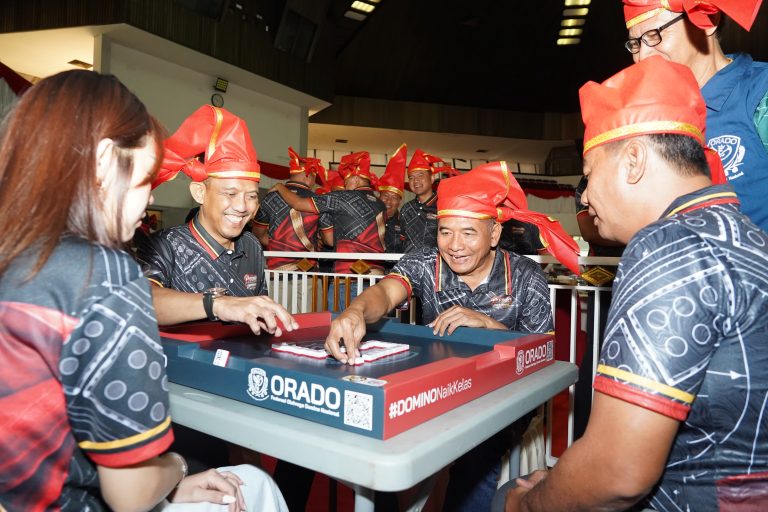 *Bukan Sekadar Adu Strategi, Domino Piala Panglima TNI Satukan TNI dan Rakyat di Makassar*