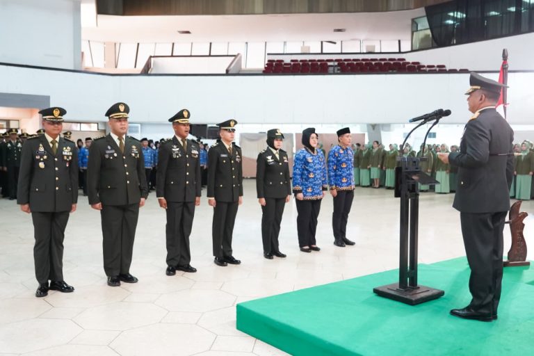 *Pangdam XIV/Hasanuddin Pimpin Laporan Korps Kenaikan Pangkat Perwira dan PNS, Kobarkan Semangat Pengabdian*